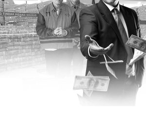 Pejabat Khianat dalam Sistem yang Rusak