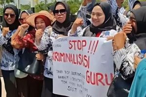 Nasib Guru dalam Jebakan Kapitalisme